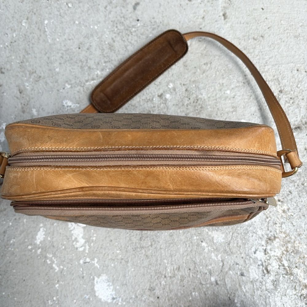Vintage Gucci Micro GG Crossbdy - Picture 4 of 14